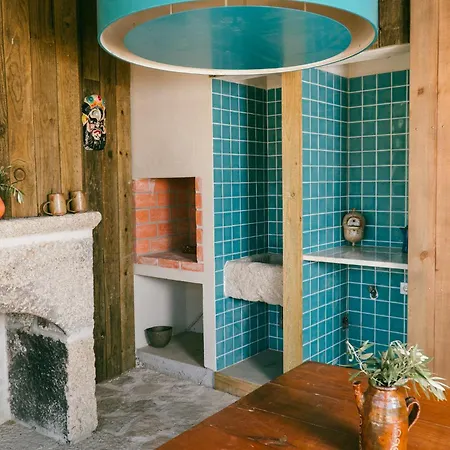 Casa Do Marujo E Casa Do Mirone * Fornos de Algodres