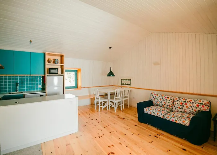 Casa Do Marujo E Casa Do Mirone